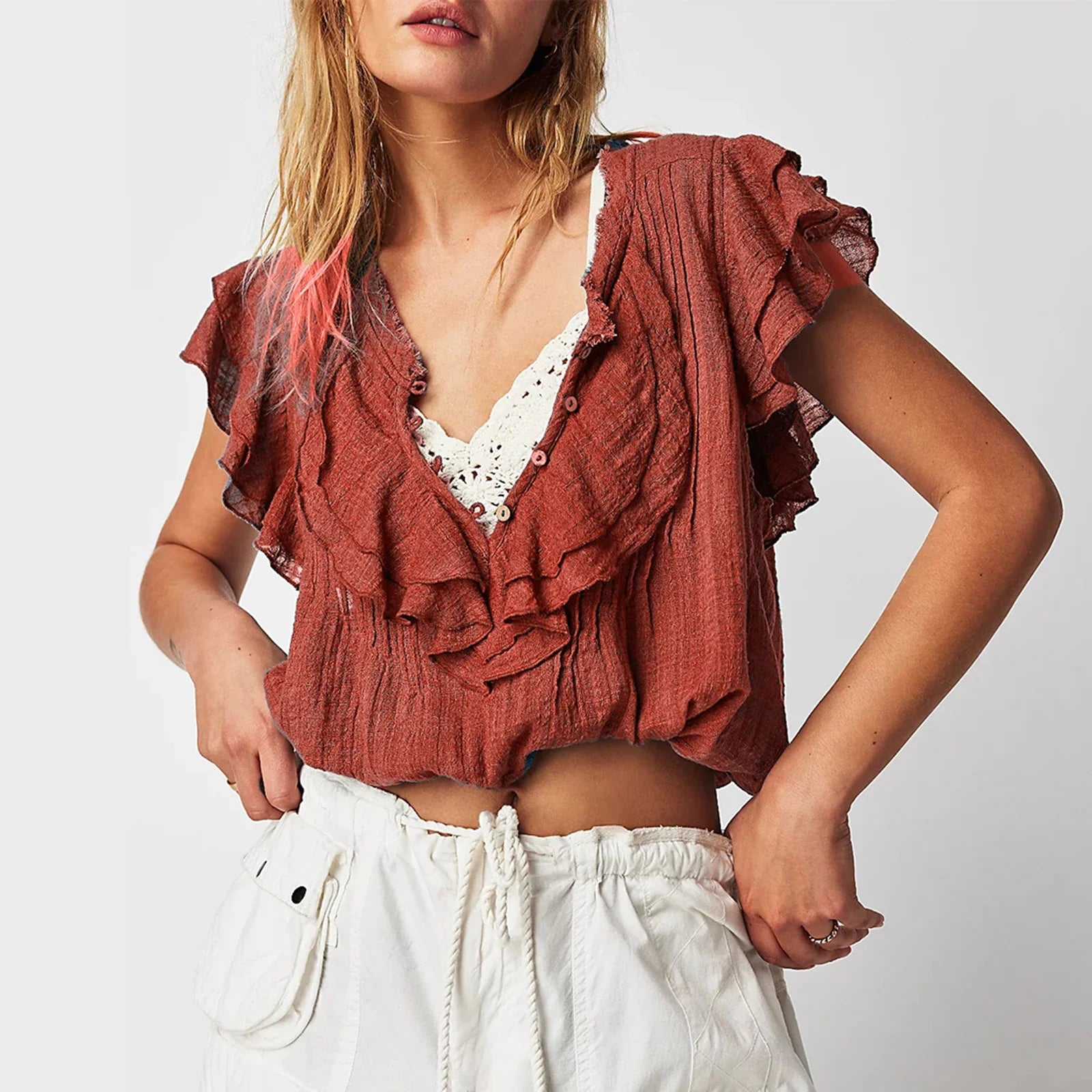 Top curto para mulher em gaze de algodão com folhos — casual