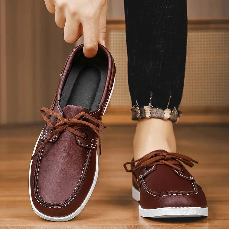 Mocassins de lona para homem estilo slip-on com sola de borracha e biqueira redonda
