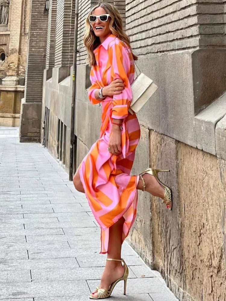 Vestido Midi Cruzado para Mujer con Estampado Geométrico y Mangas Tres Cuartos