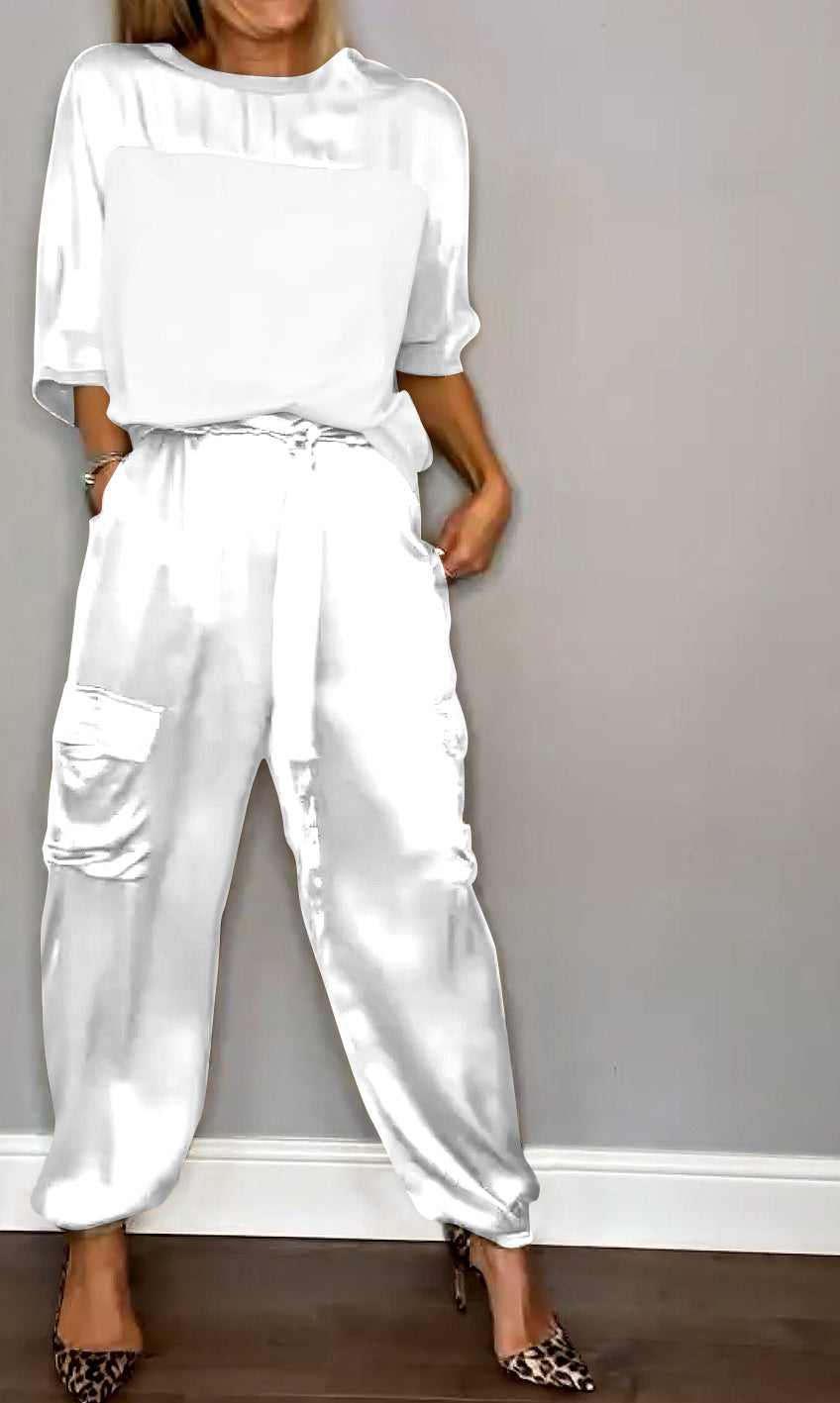 Conjunto de Satén para Mujer con Blusa de Manga 3/4 y Pantalones con Lazo en Cintura