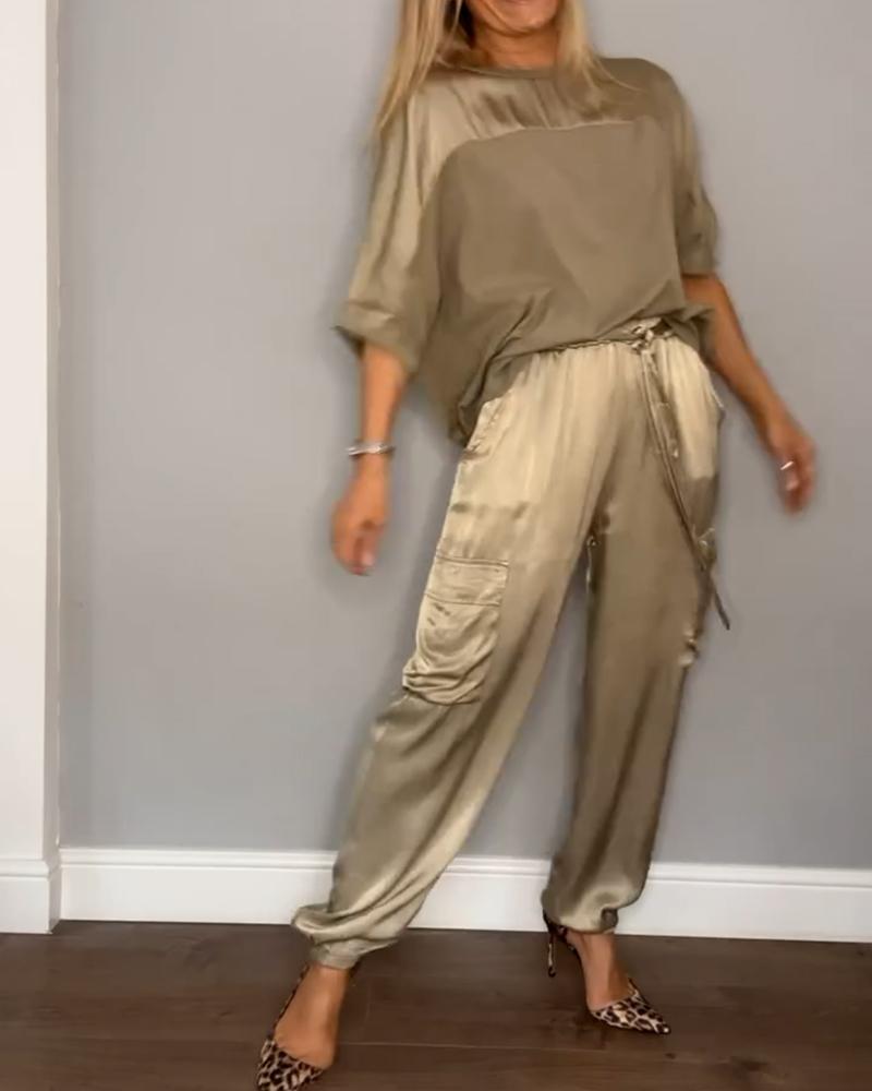 Conjunto de Satén para Mujer con Blusa de Manga 3/4 y Pantalones con Lazo en Cintura