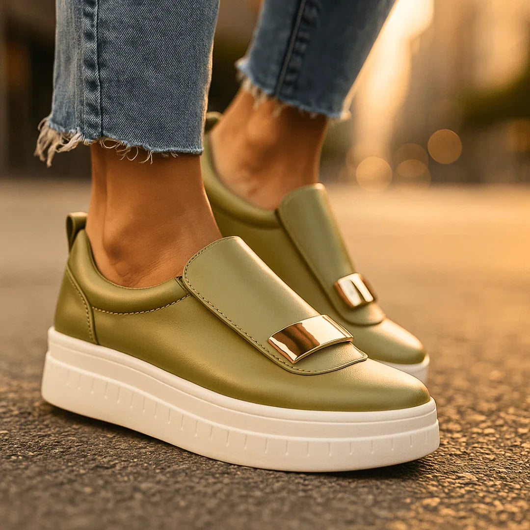 Zapatillas Casuales de Plataforma para Mujer sin Cordones con Decoración Metálica