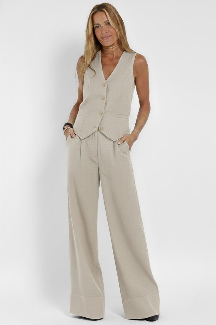 Traje de dos piezas para mujer - chaleco con botones y pantalón ancho | oficina