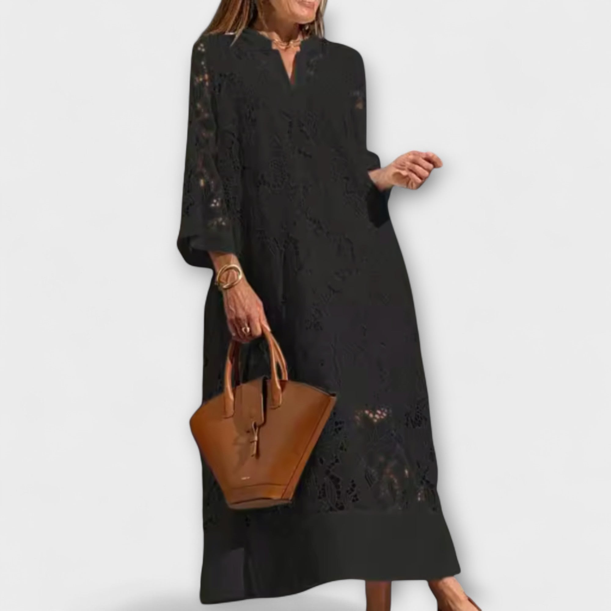 Vestido Largo de Encaje Floral con Cuello en V y Mangas Acampanadas
