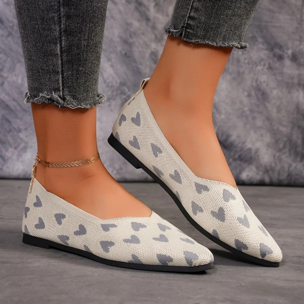 Bailarinas de Mujer con Punta Estrecha y Estampado de Corazones