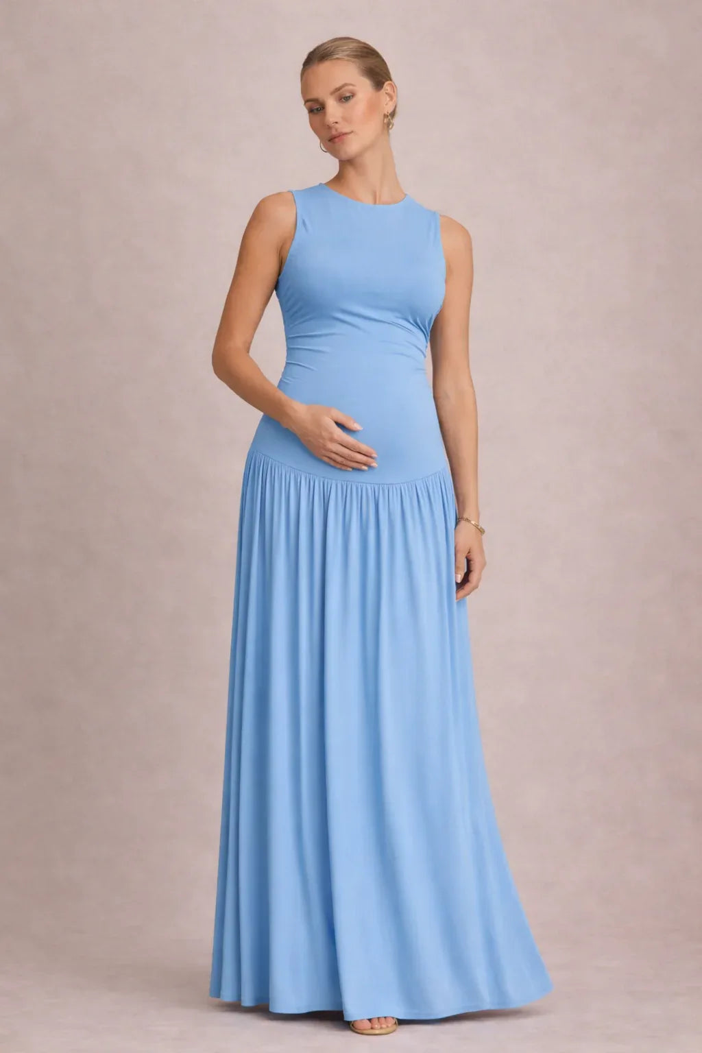 Vestido maternidad largo sin mangas elegante