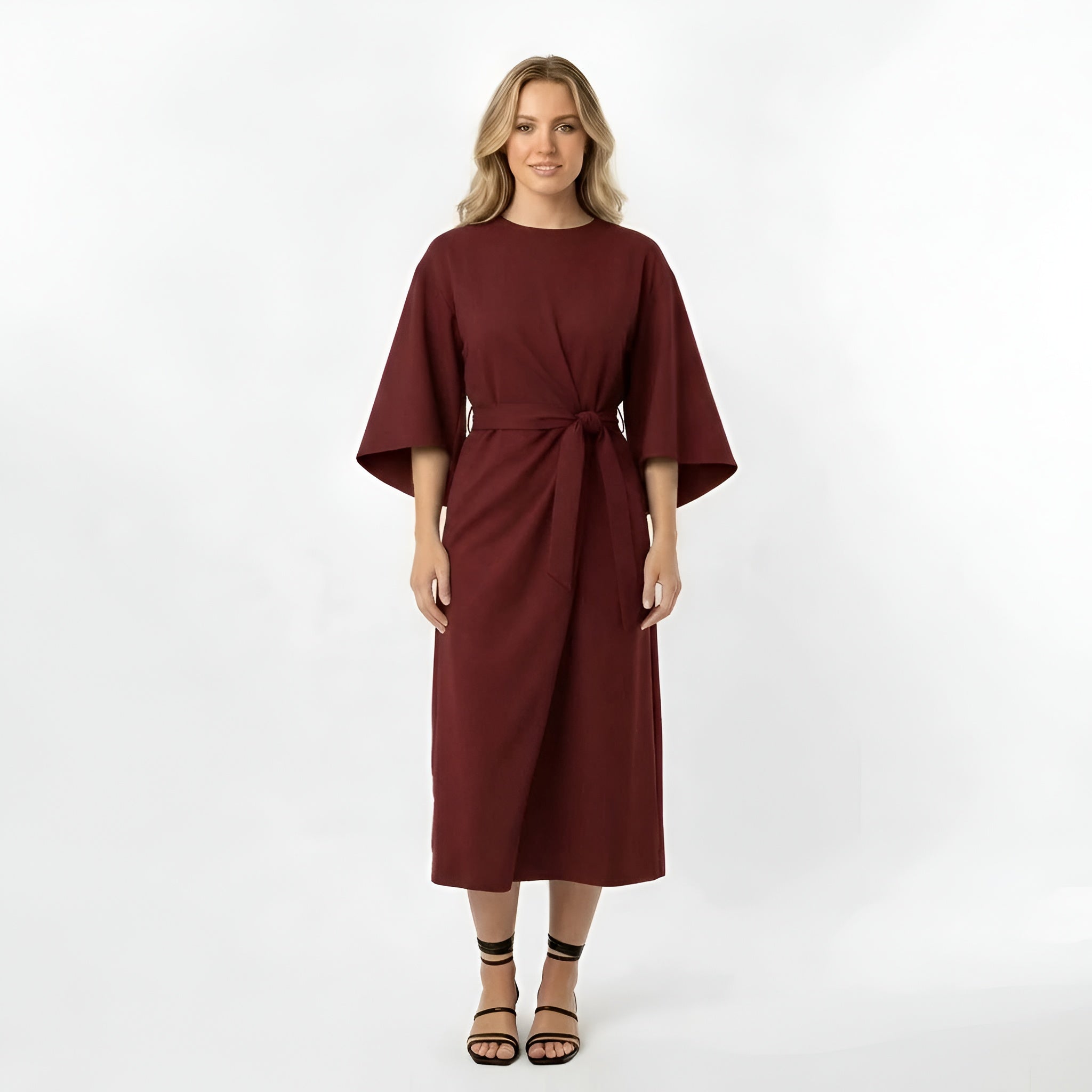 Vestido Midi de Poliéster con Cinturón y Mangas 3/4 de Diseño Cruzado
