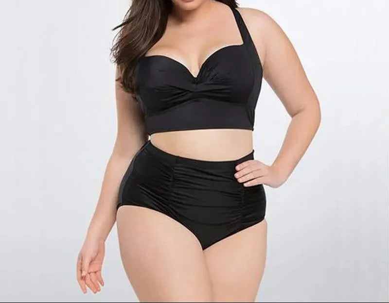 Bikini dos piezas | top halter y braga de talle alto para playa