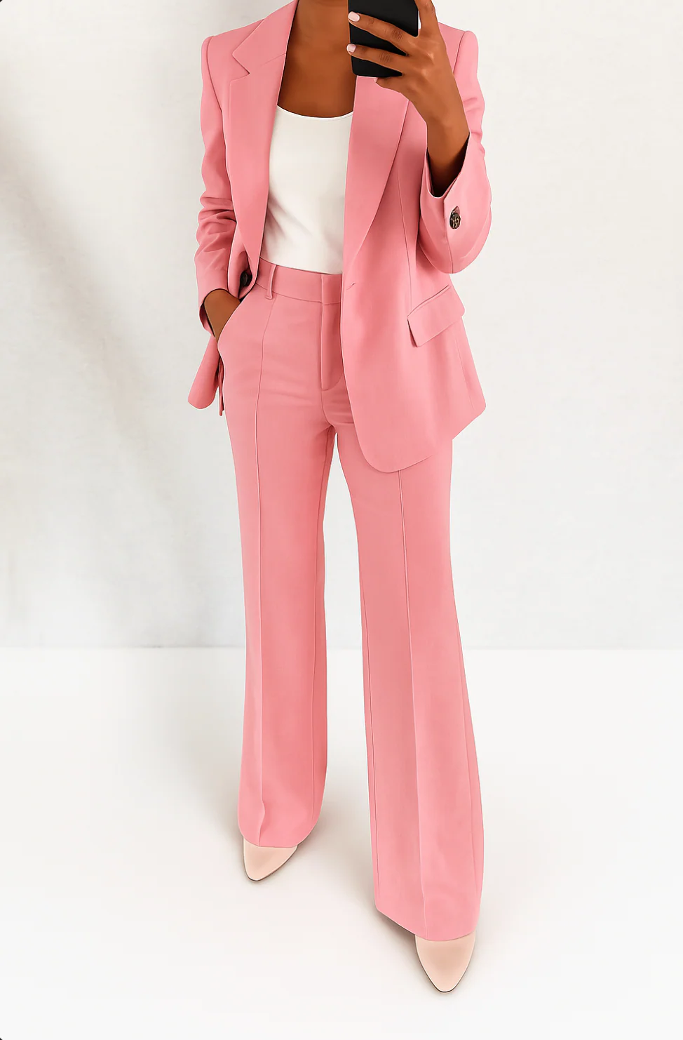 Conjunto de Mujer de Blazer y Pantalón con Corte Moderno para Oficina