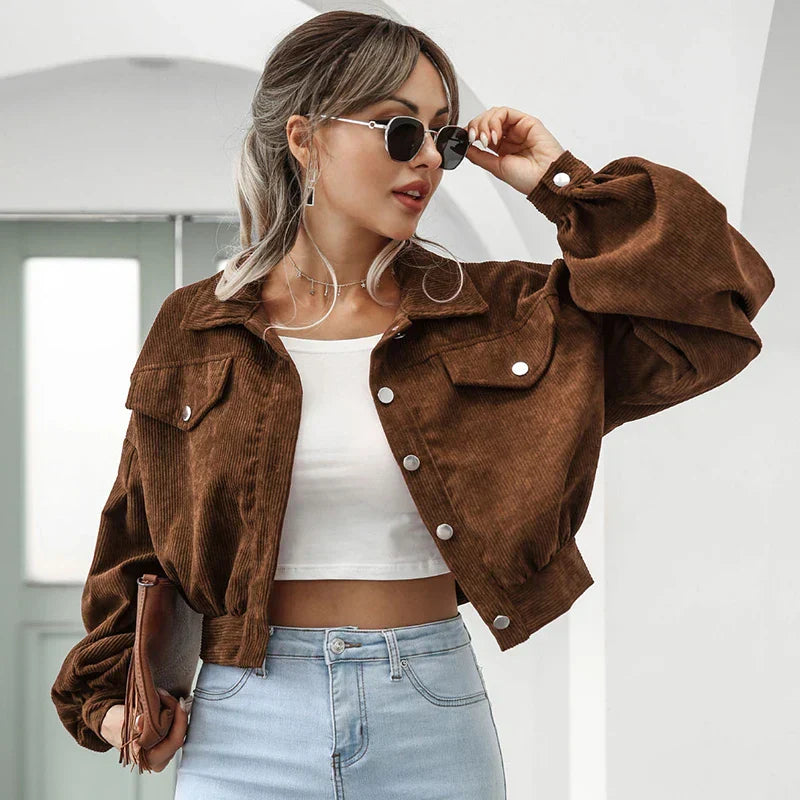 Chaqueta de Pana con Corte Cropped y Botones Frontales con Cuello Solapa para Mujer