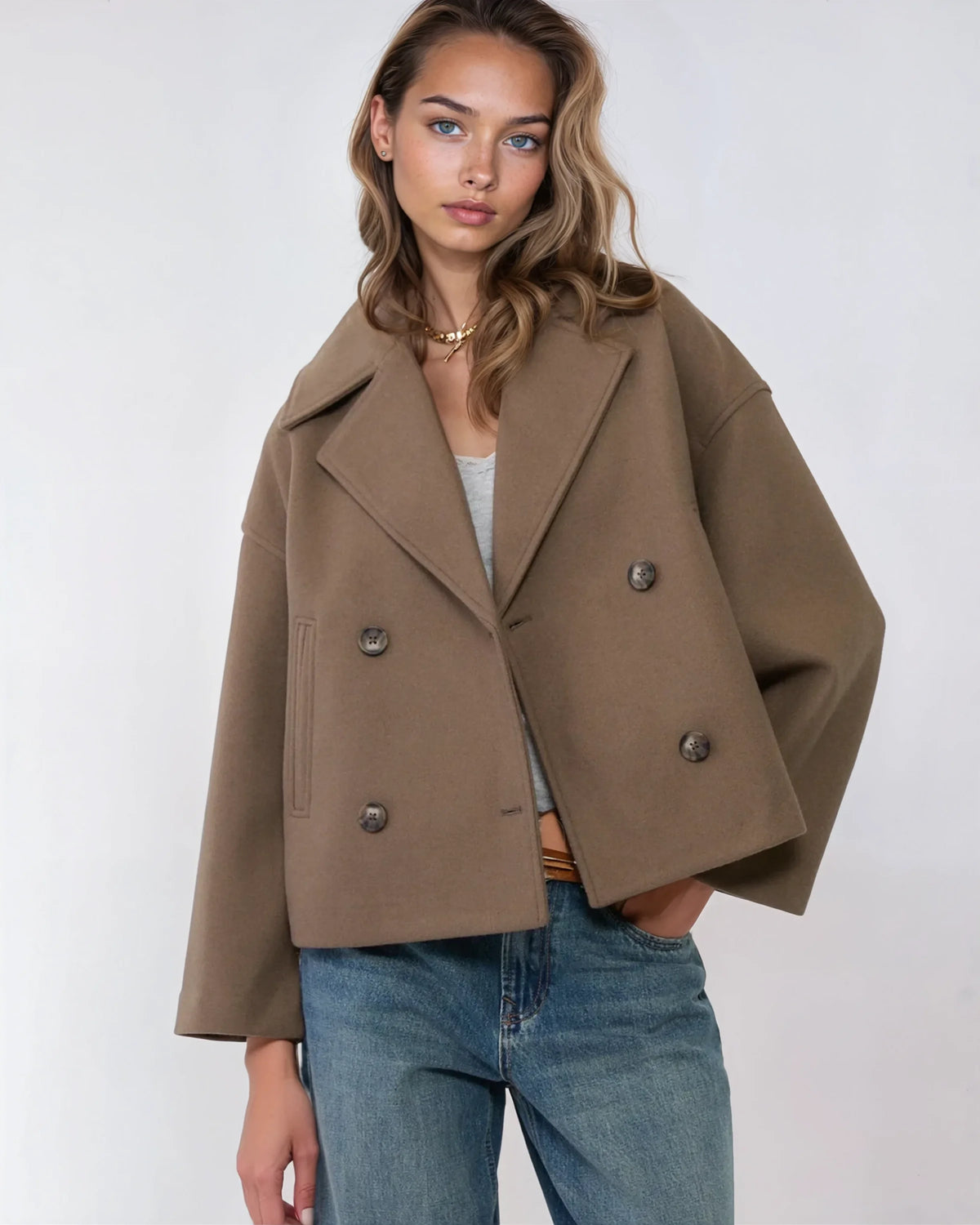 Trench court en laine pour femme avec fermeture croisée et larges revers