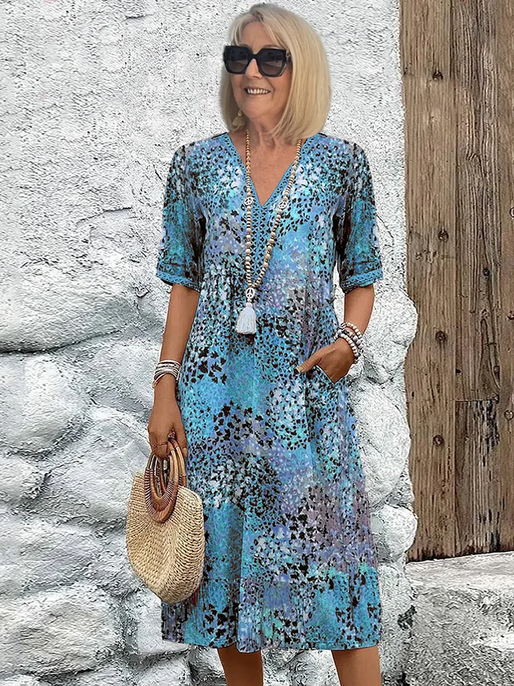 Vestido midi estampado mujer — corte en a con cuello en v — diario